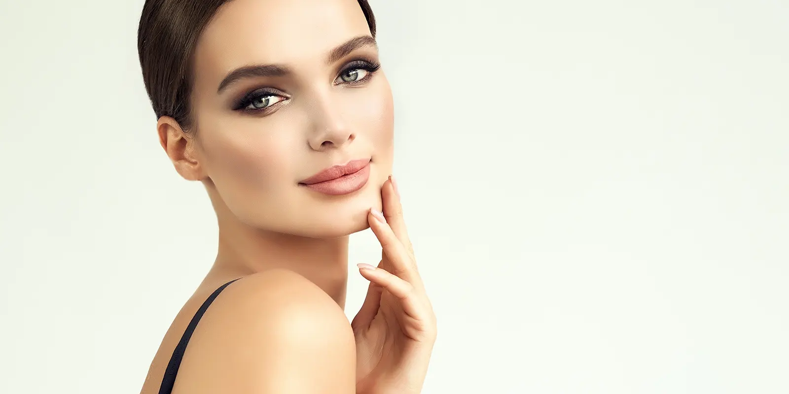 Αποτρίχωση Laser Άνω Χείλος